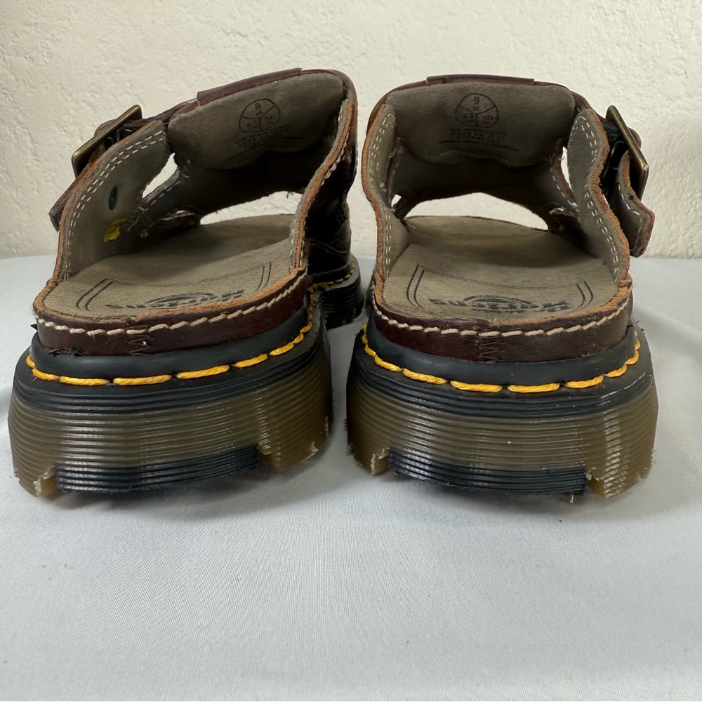 Vintage Dr. Doc Martens 8A59 Fisherman Sandals Chunky Buckle Strap Brown Slides - Picture 10 of 15